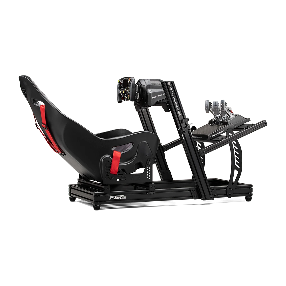 Next Level Racing F-GT Elite Lite in GT rijpositie met Thrustmaster stuur en pedalen