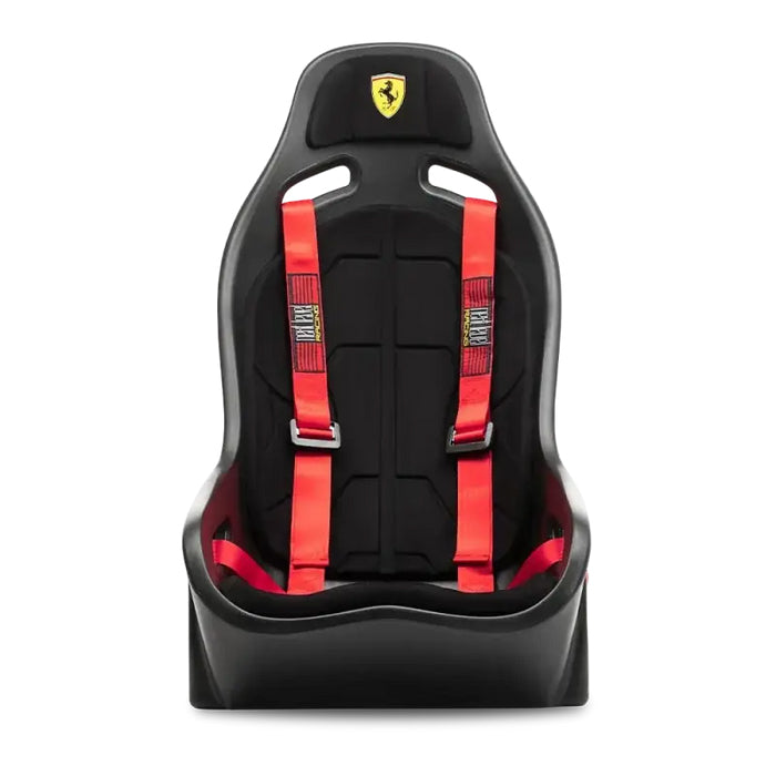 Vooraanzicht van de Next Level Racing Elite ES1 Scuderia Ferrari Edition sim racing stoel met rode racegordels.