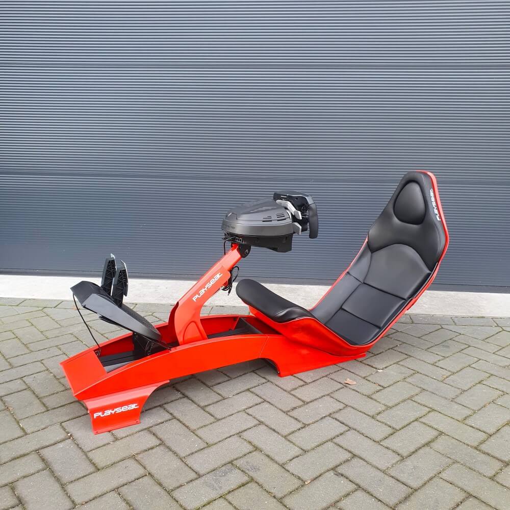 Playseat F1 Ferrari met Thrustmaster SF1000 refurbished sim racing bundel