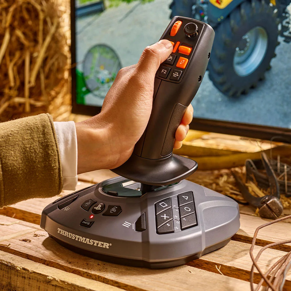 Thrustmaster SimTask FarmStick PlayStation bediening tijdens Farming Simulator