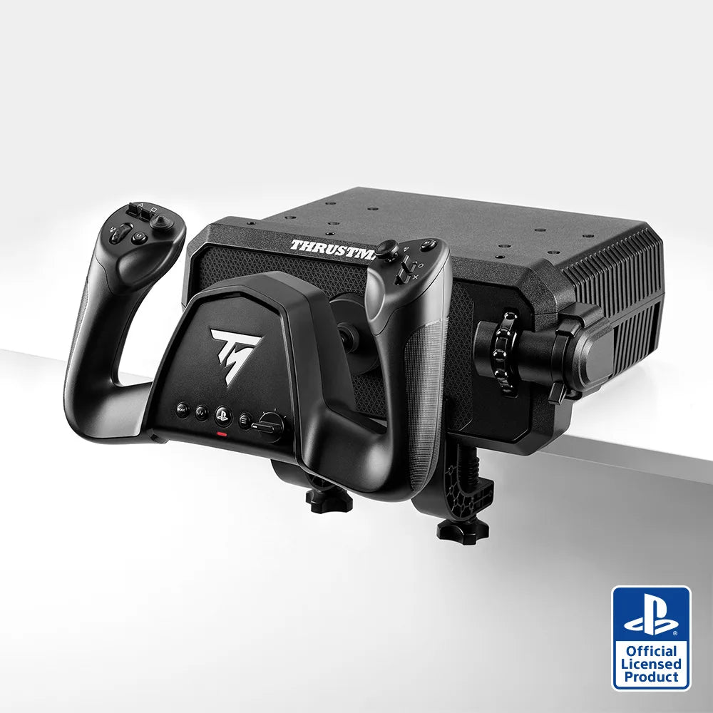 Thrustmaster TCA Sky Yoke-P schuin van voren met PlayStation-licentielogo