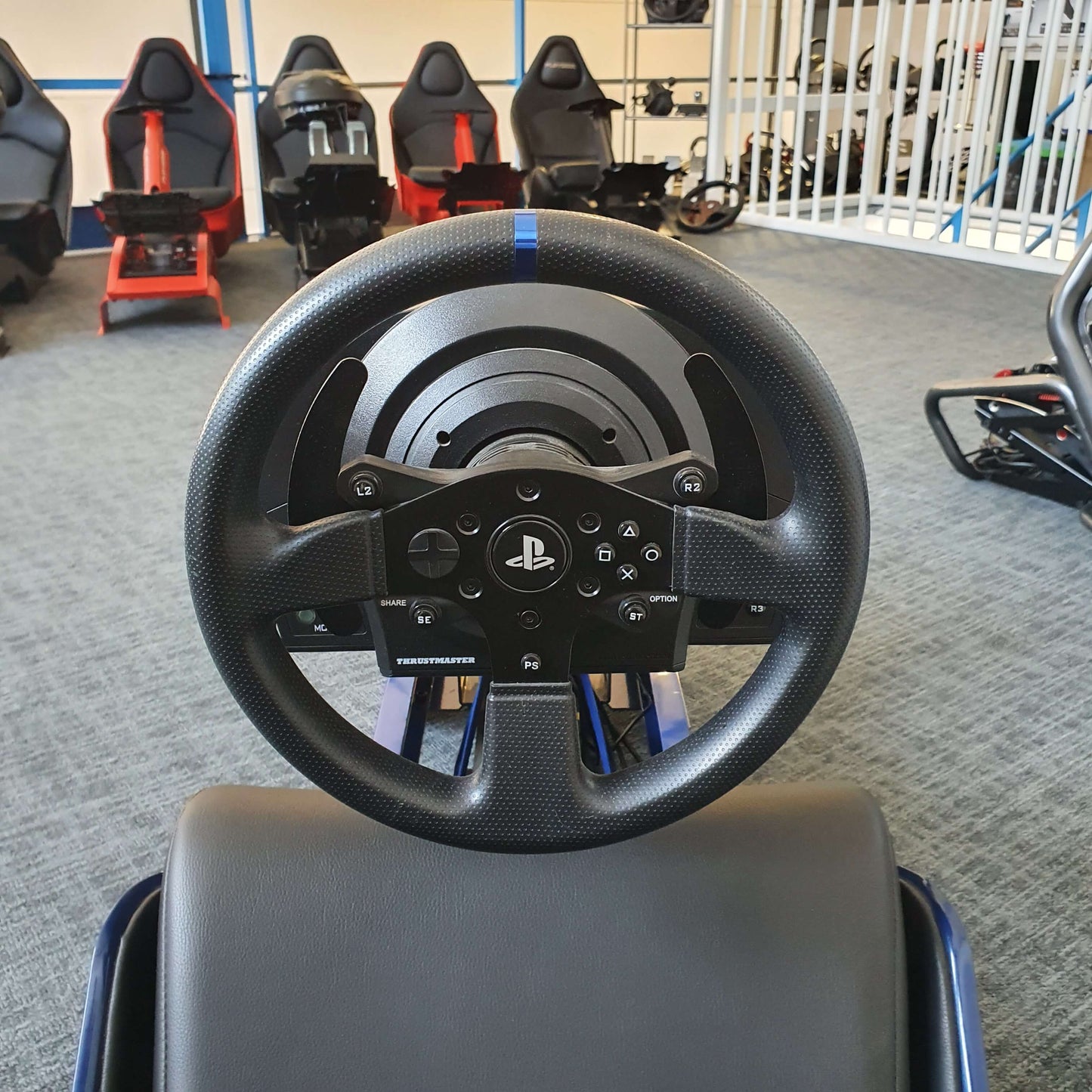 Playseat / Thrustmaster T300 F1 Formule 1 Red Bull bundel Refurbished