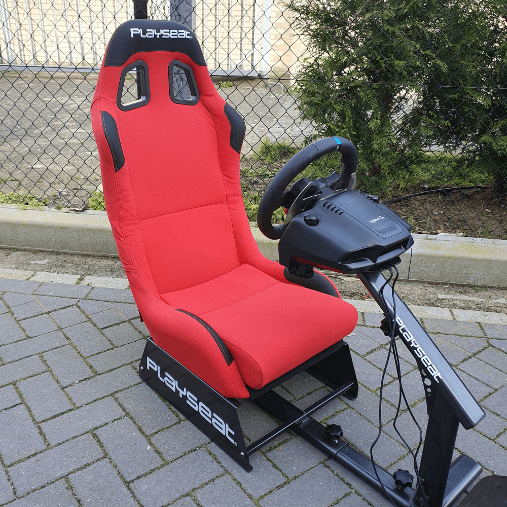 Playseat Evolution + Logitech G29