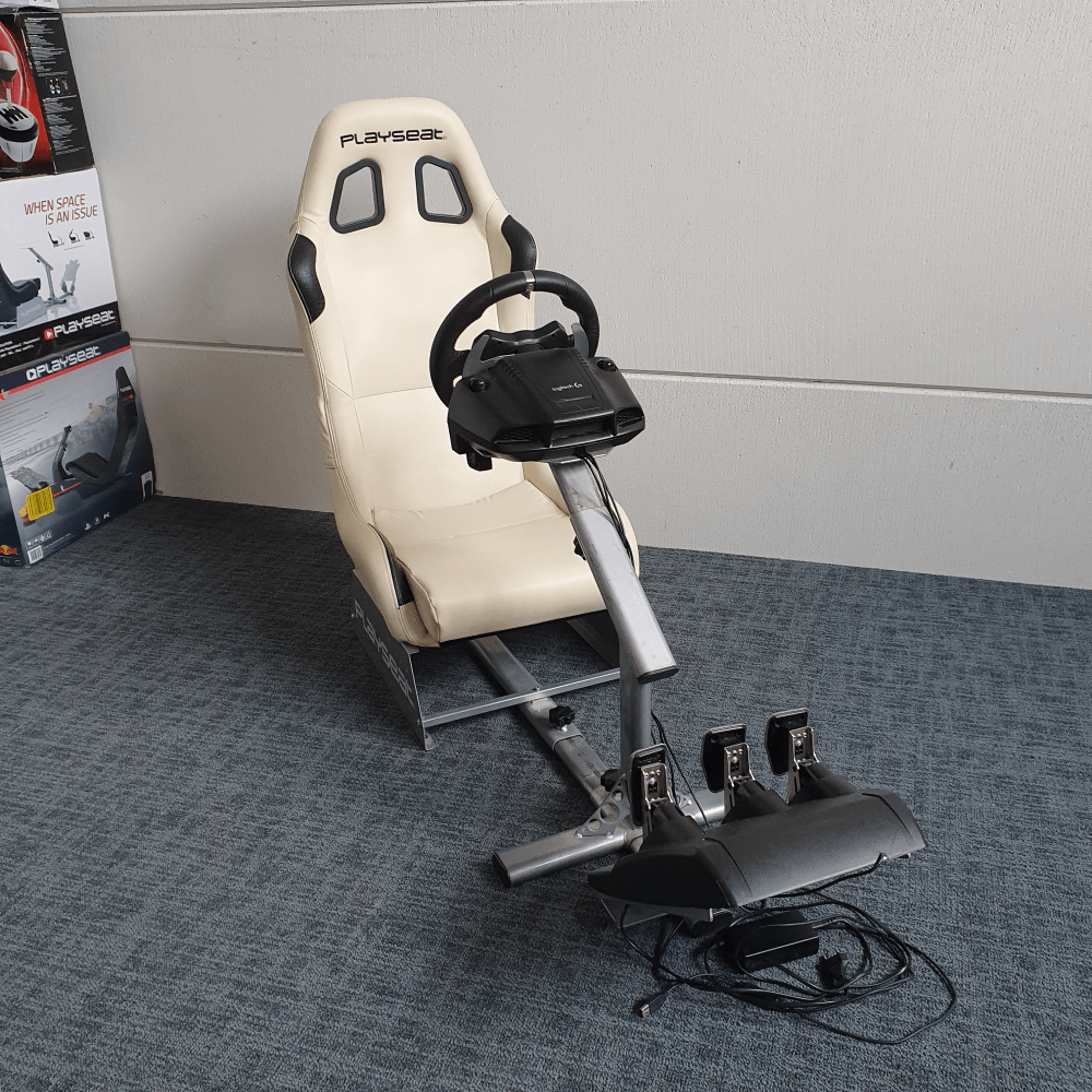 Playseat Evolution met Logitech G920 Xbox