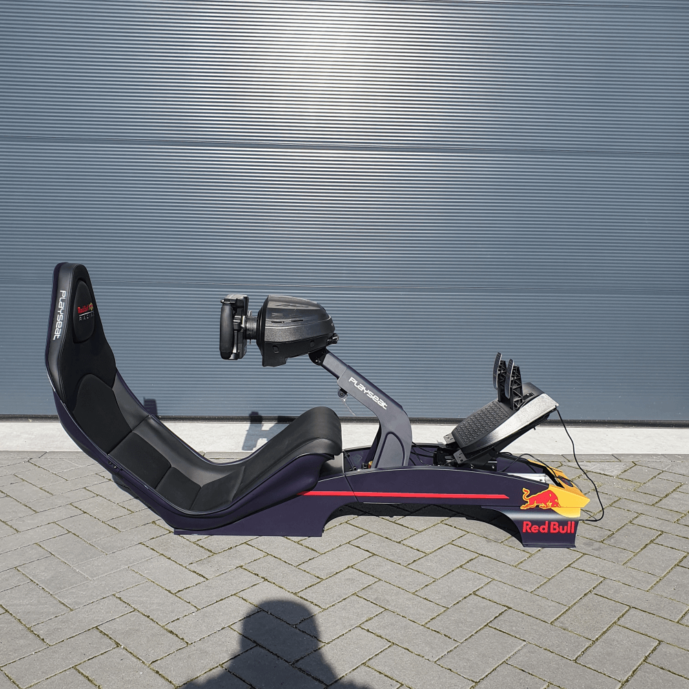 Playseat F1 Red Bull Met Thrustmaster T300 zijkant