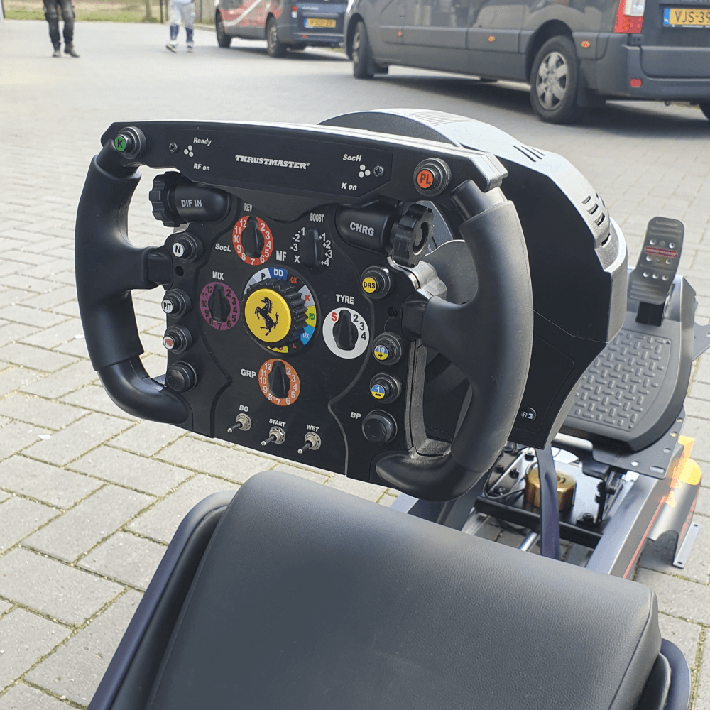 Playseat F1 Red Bull Met Thrustmaster T300