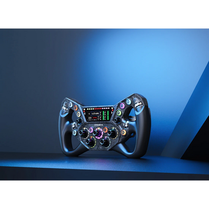 Moza KS Pro GT en Formula simrace stuurwiel in studio omgeving