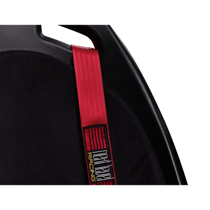 Close-up van de rode gordels van de Next Level Racing Elite ES1 sim racing stoel.