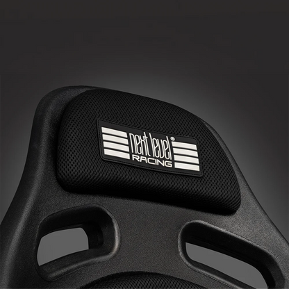Hoofdsteun met Next Level Racing logo van de ES1 Hypercool racestoel