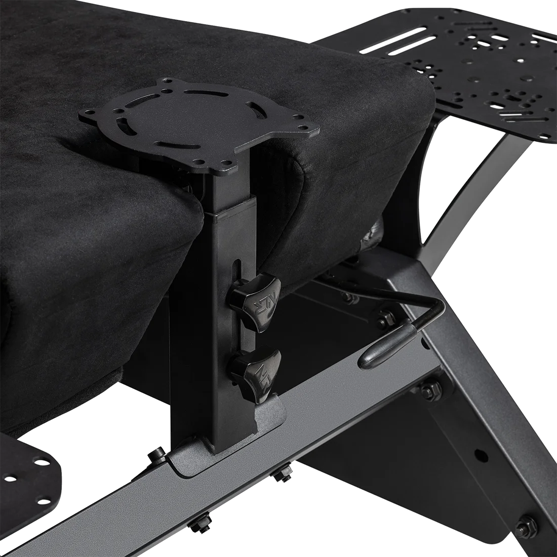 Verstelbare joystickhouder van de Next Level Racing Flight Simulator Cockpit