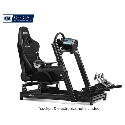 NLR ERS5 simracestoel in een complete cockpitopstelling met stuur en pedalen