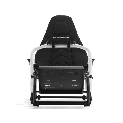 Vooraanzicht van de Playseat Challenge DD F1 Edition sim racing cockpit