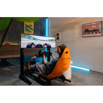 Playseat Formula Instinct McLaren Racing Edition racestoel in gebruik