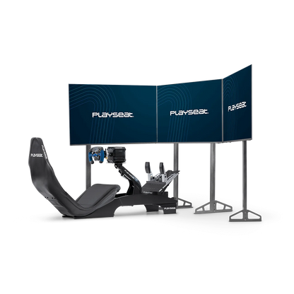 Playseat® TV Stand Triple gemonteerd met cockpit