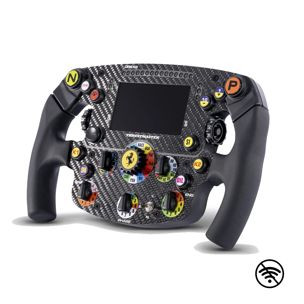 Schuin vooraanzicht van het Thrustmaster SF1000 WO Ferrari F1 Add On stuur met carbon look en raceknoppen