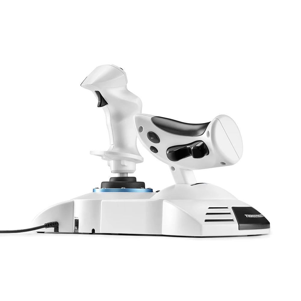 Achterzijde van de Thrustmaster T.Flight Hotas 5 joystick en throttle